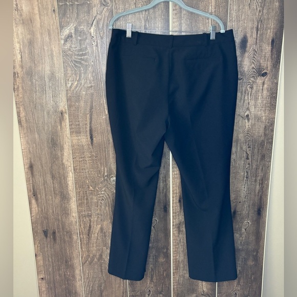Worthington Curvy Fit Black Dress Pants Women's Size 14P - Picture 2 of 7